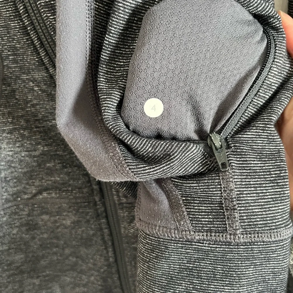 Lululemon In Stride Jacket - Picture 3 of 5